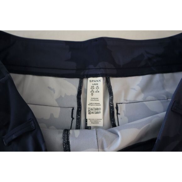 SPANX 50419R Women's Sz Large Floret Navy Sunshine 10" Bermuda Shorts - Picture 3 of 6